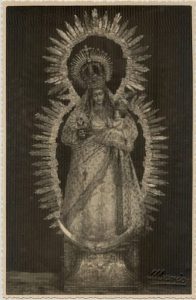 Fotografía de la Virgen del Amparo
