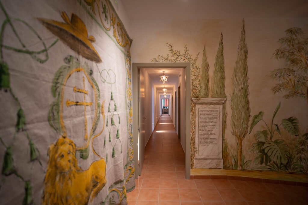 Posada Santa Paula-Pasillo inferior